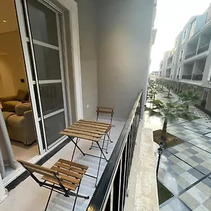 قطون - حطين K4 - بلكونة مطلّة عالممشى شقة
